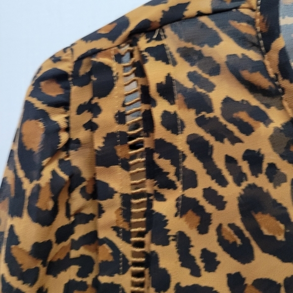 Leopard dress size small EUC Romantic - Picture 4 of 9